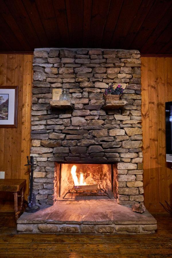 A Cabin In The Woods Pigeon Forge Bagian luar foto
