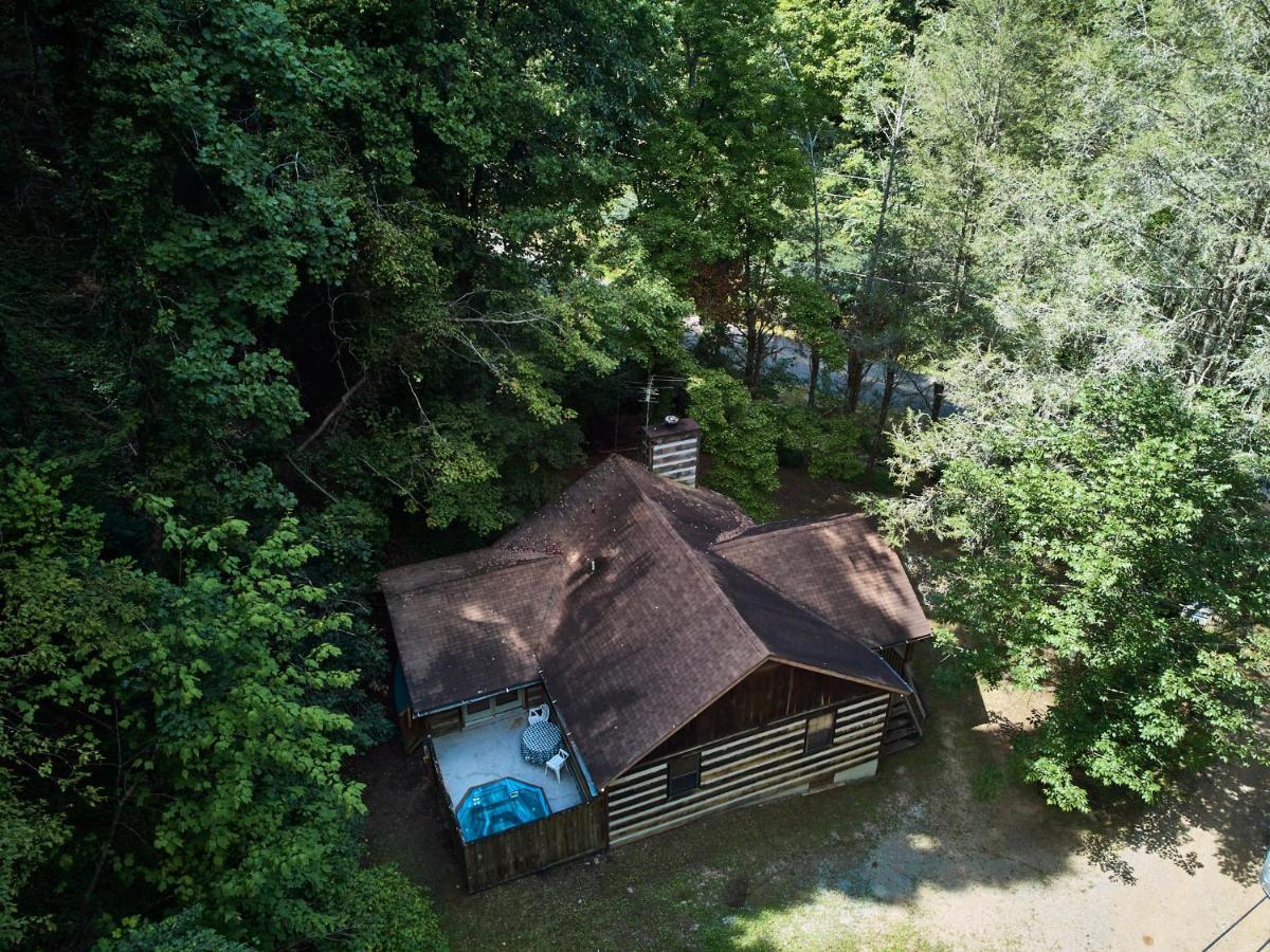A Cabin In The Woods Pigeon Forge Bagian luar foto