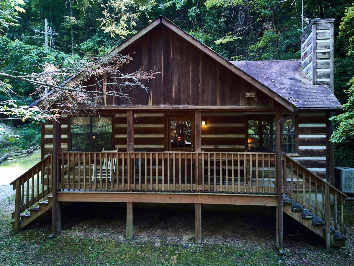 A Cabin In The Woods Pigeon Forge Bagian luar foto