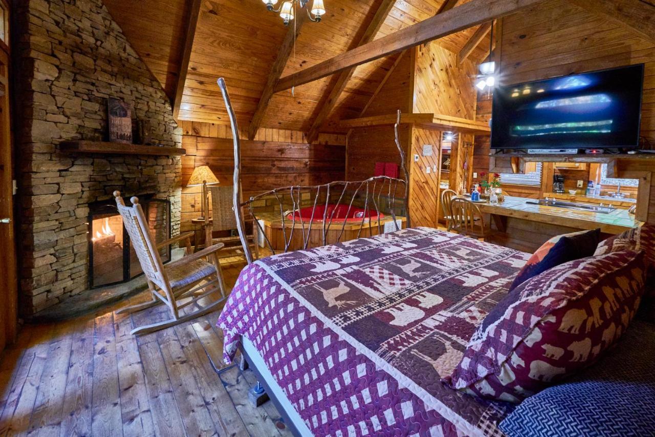 A Cabin In The Woods Pigeon Forge Bagian luar foto