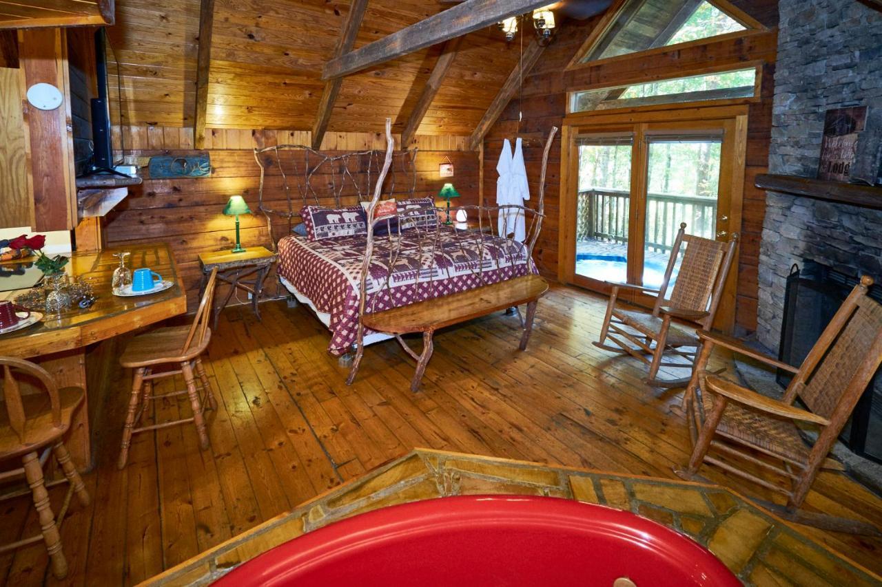 A Cabin In The Woods Villa Pigeon Forge Bagian luar foto