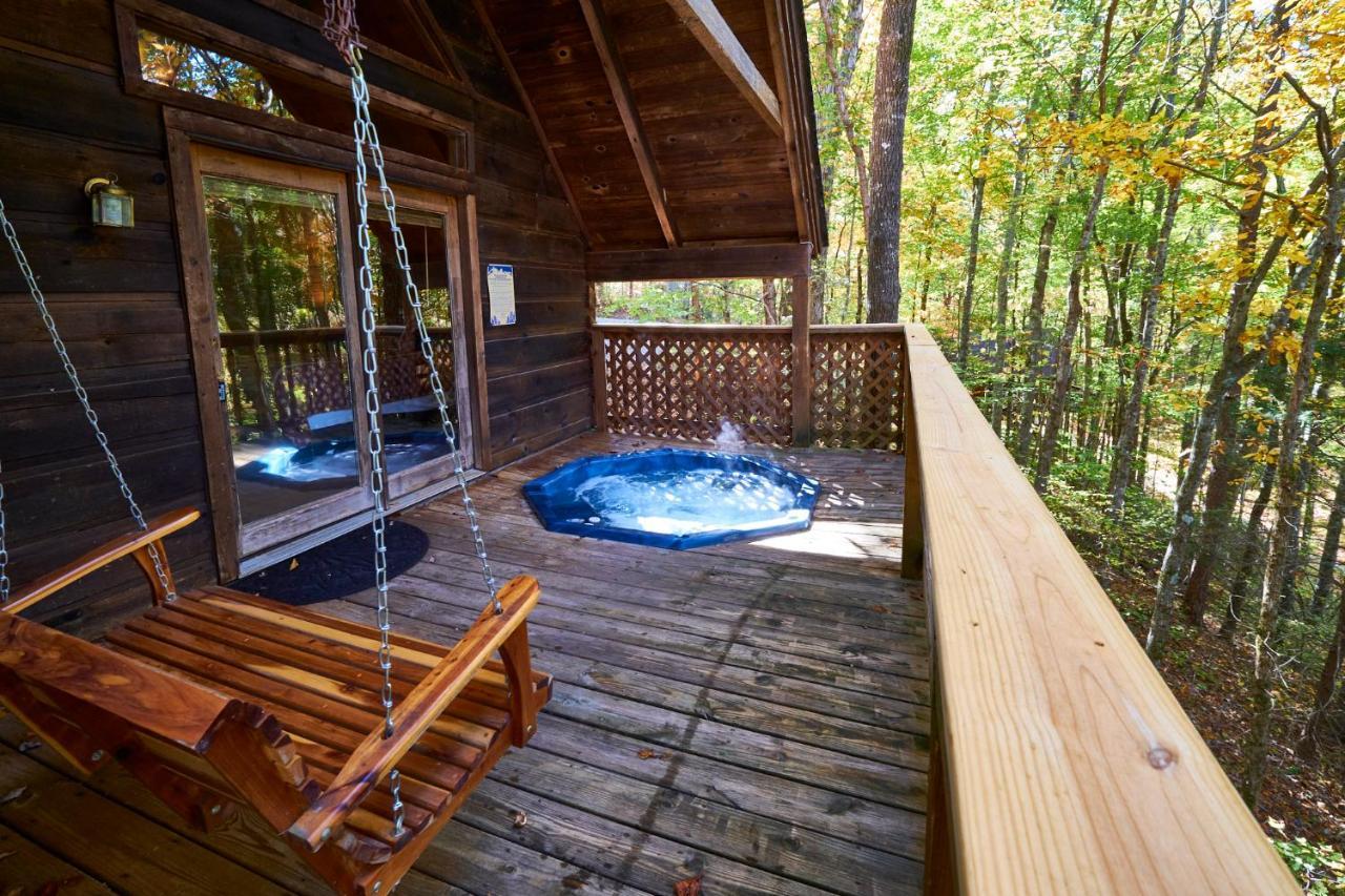 A Cabin In The Woods Villa Pigeon Forge Bagian luar foto