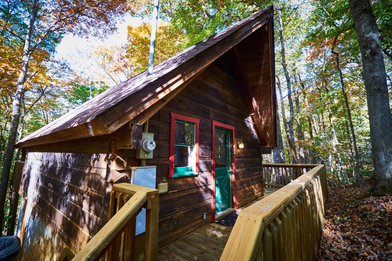 A Cabin In The Woods Pigeon Forge Bagian luar foto