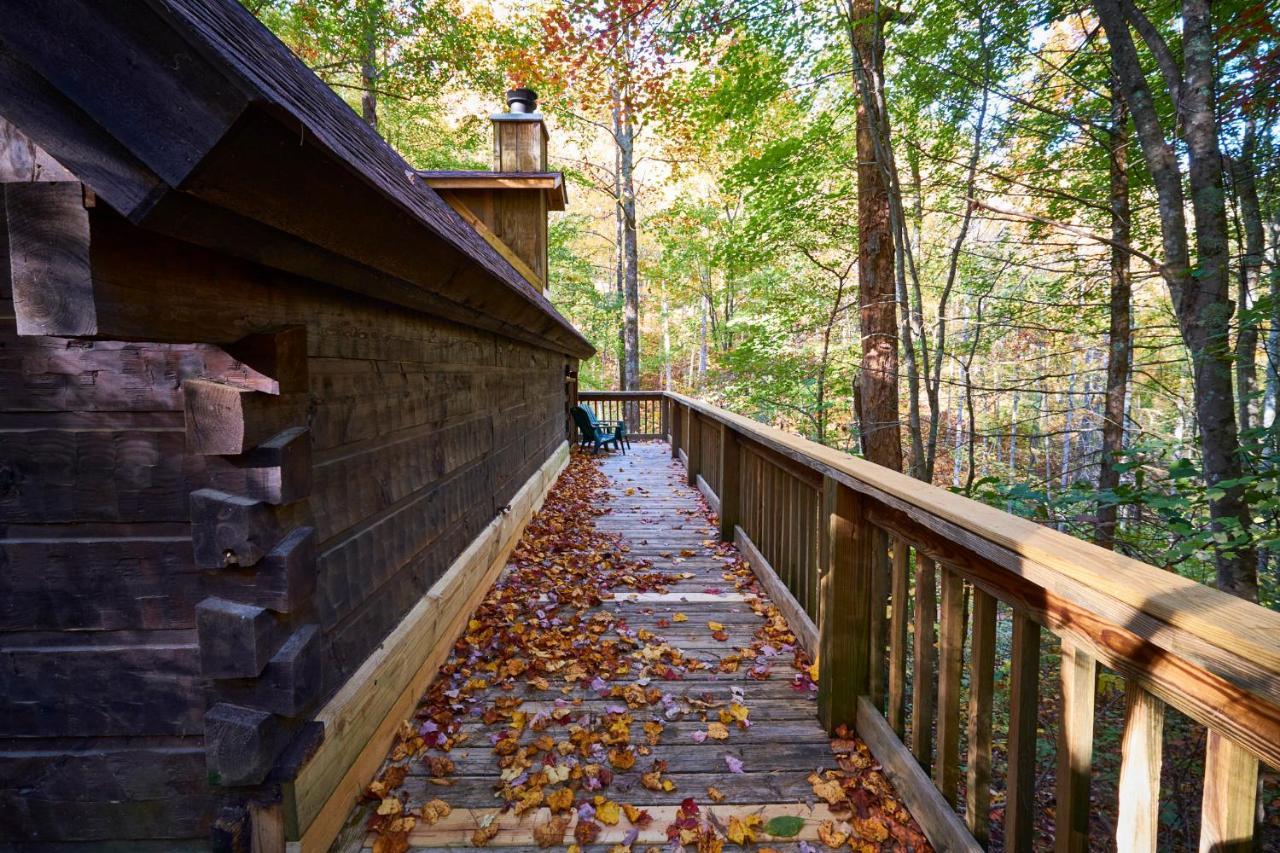 A Cabin In The Woods Villa Pigeon Forge Bagian luar foto