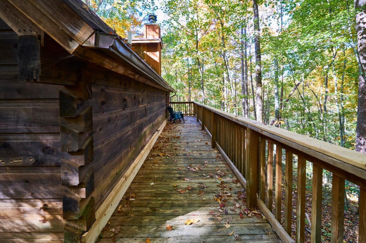 A Cabin In The Woods Villa Pigeon Forge Bagian luar foto